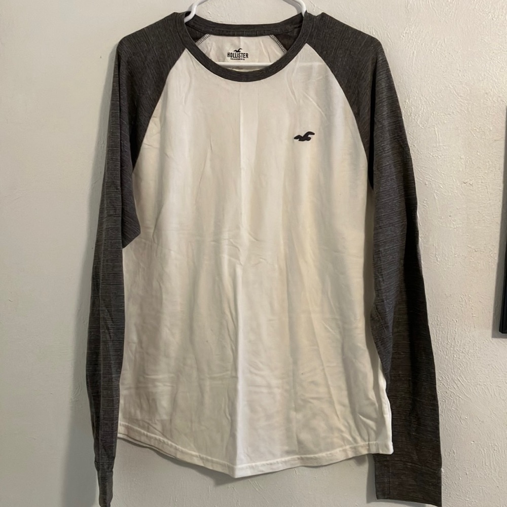 Holister Mens long sleeve shirt